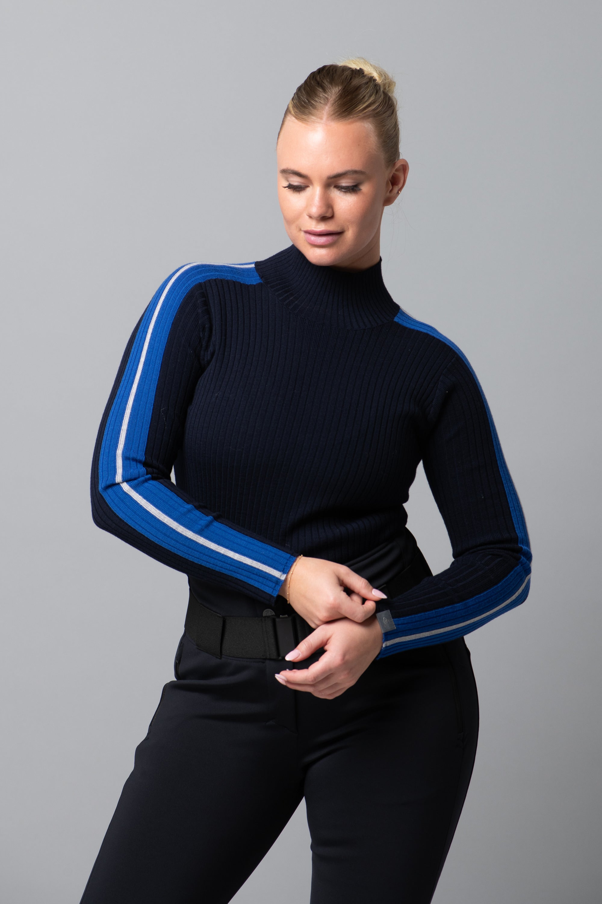 midnight navy/electric blue