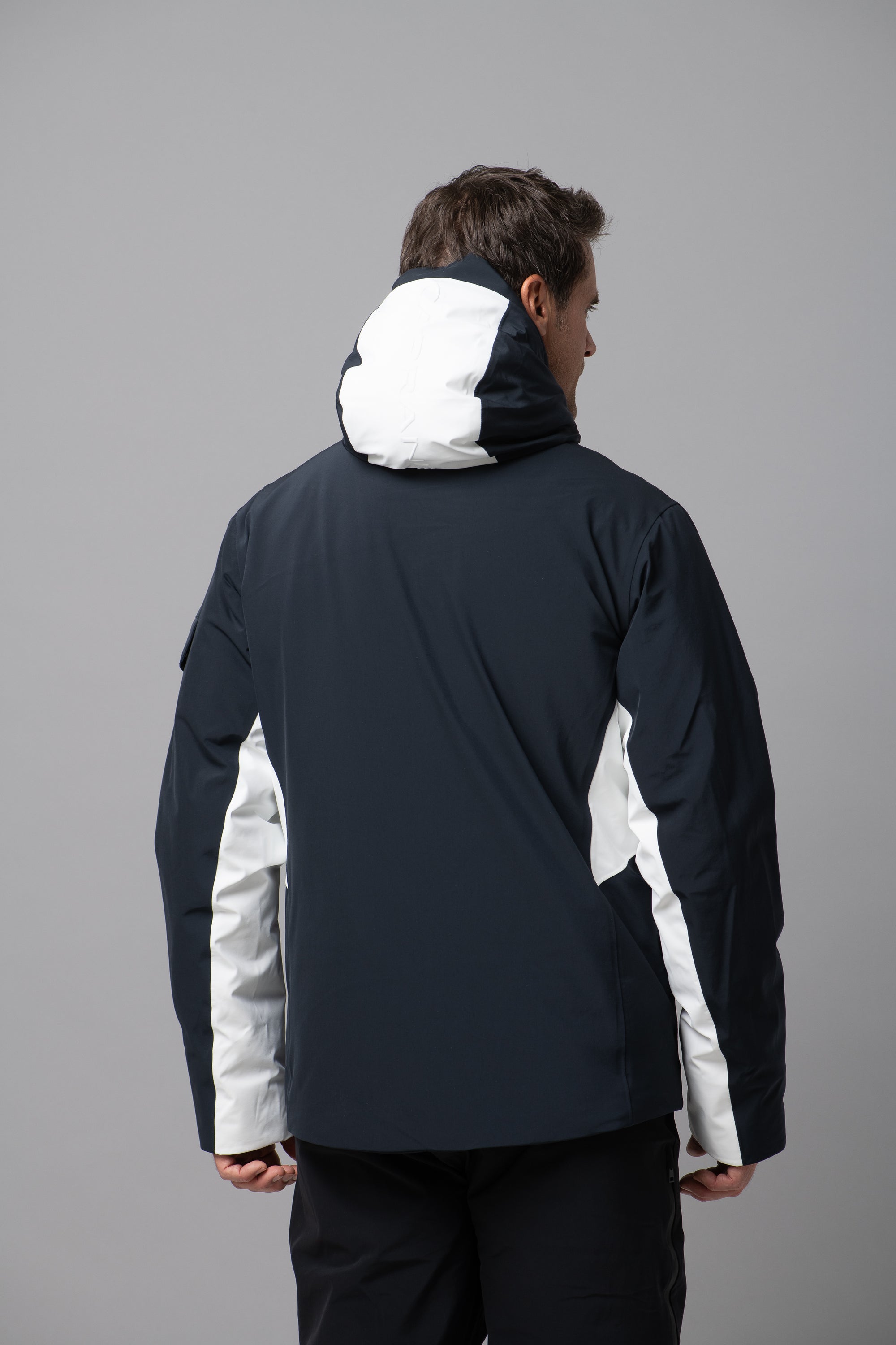 white/blue supernova