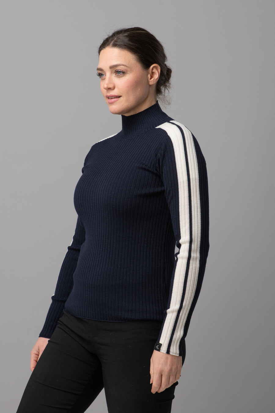 midnight navy/white